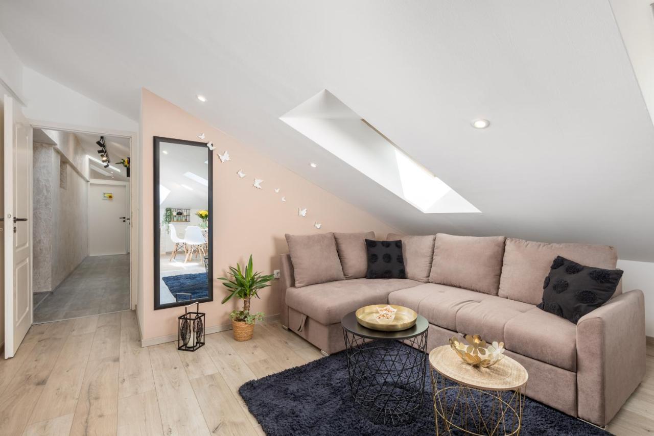 Mucho Mas Appartement Rijeka Buitenkant foto